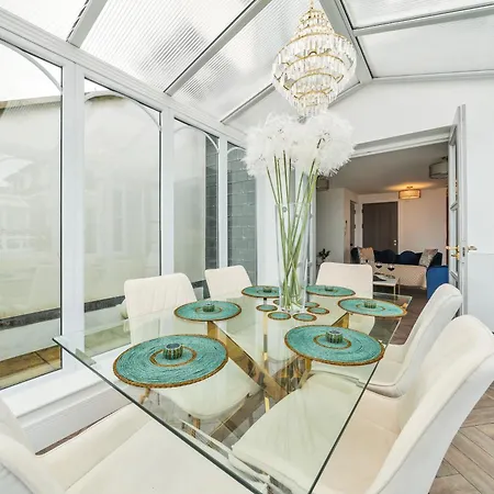 New! Stunning 2 Bed Front Penthouse - Topaz, Compass Point Apartmán Carbis Bay